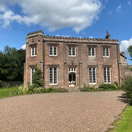 Chillingham Manor Hotel Exterior photo